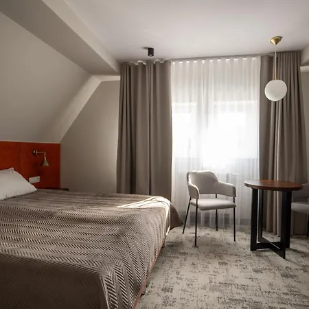 Olowianka B&B-3