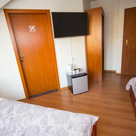Royal House-2